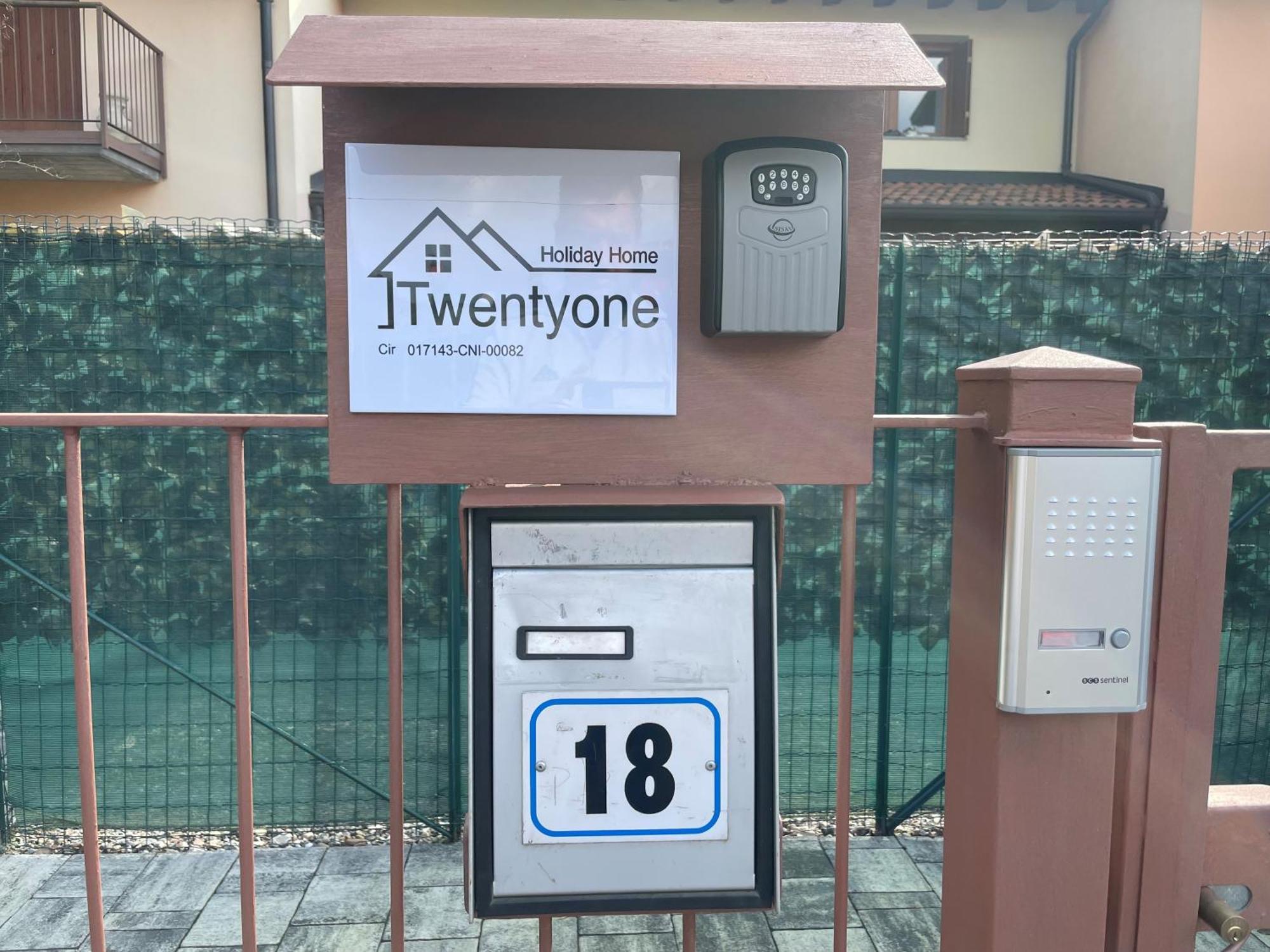 Twentyone Holiday Home Pisogne Εξωτερικό φωτογραφία